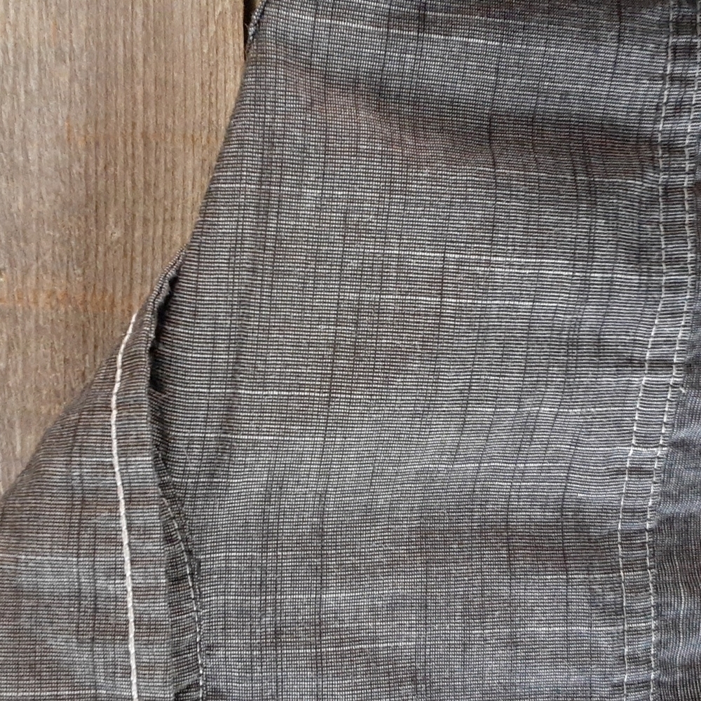 Tranquility Mayhem size medium dark grey short sleeve designer casual shirts - Picture 10 of 12